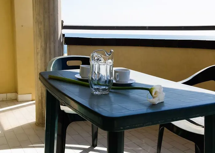 Belvedere Vista - Seafront 3*