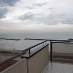 Belvedere Vista - Seafront
