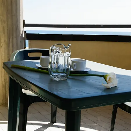 Apartmanhotel Belvedere Vista - Seafront Rimini
