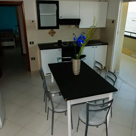 公寓式酒店 Belvedere Vista - Seafront 里米尼