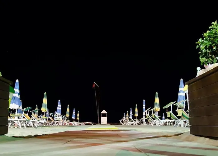 Hotel apartamentowy Belvedere Vista - Seafront Rimini
