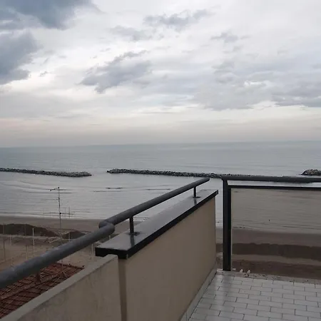 Belvedere Vista - Seafront