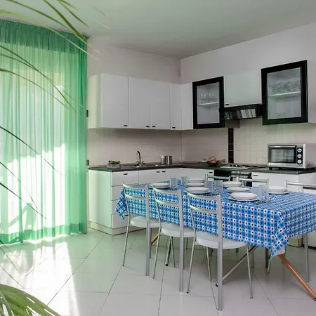 Belvedere Vista - Seafront 아파트호텔 리미니