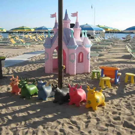 Belvedere Vista - Seafront 아파트호텔 리미니